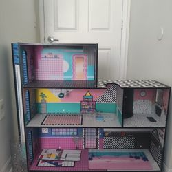 LOL Surprice Doll House