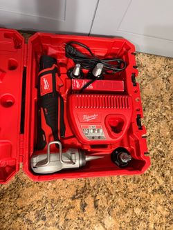Milwaukee M12  PROPEX Expansión tool kit