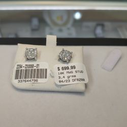 10k Diamond Earrings 3.4 Grams If You Are Interested Please Ask For Maribel Thank You 