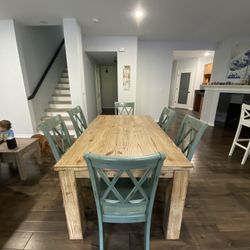 Dinning Table 