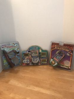 ELECTRONIC HANDHELD GAMES - (3) VARIOUS THEMES