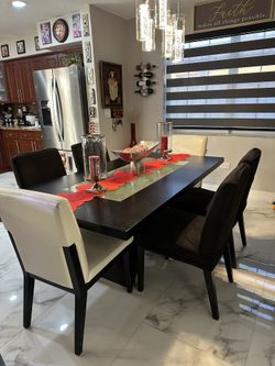Dinning Set
