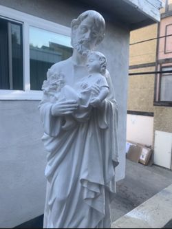 Saint Joseph with Baby Jesus Statue