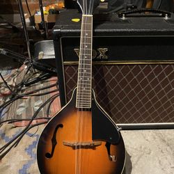 Kentucky Mandolin KM-160s