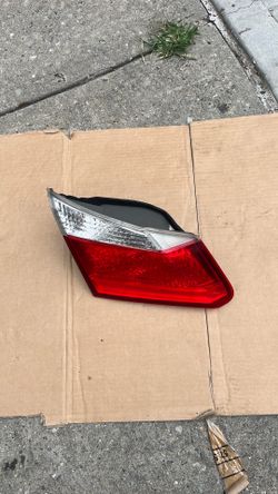 2015 Honda accord sport left small tail light
