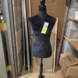 sewing mannequin