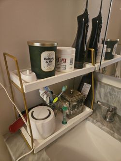 Vanity basket