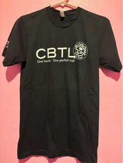 Women’s tee