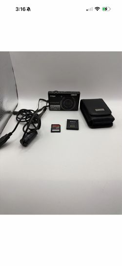 Nikon COOLPIX S570 12MP Digital Camera Works Charger, Memory Card,Battery,Case