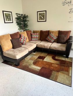 Sectional couch