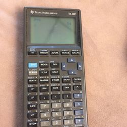 Texas Graphing Calculator TI-82
