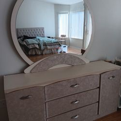 Dresser And Mirror 