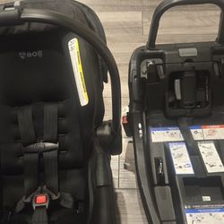 BOB Gear Wayfinder Travel Infant Car Seat and base , Nightfall