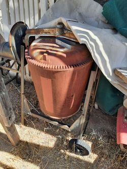 Cement mixer cast iron