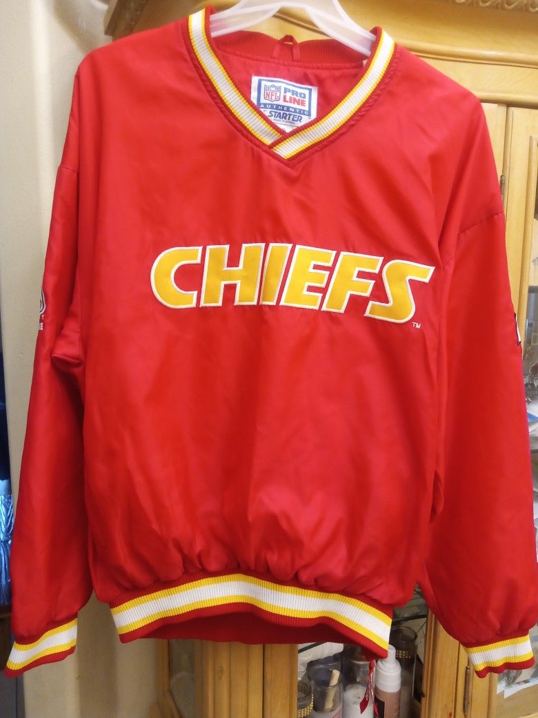 Vintage starter Kansas City Chiefs pullover windbreaker XL. Good Condition .