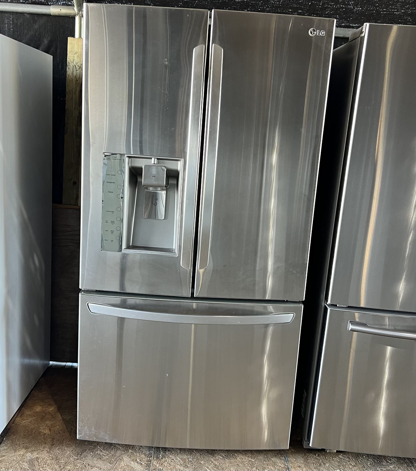 36W” LG Counter Depth Refrigerator: todo Le Funciona Perfecto 