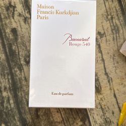 Maison Fancies