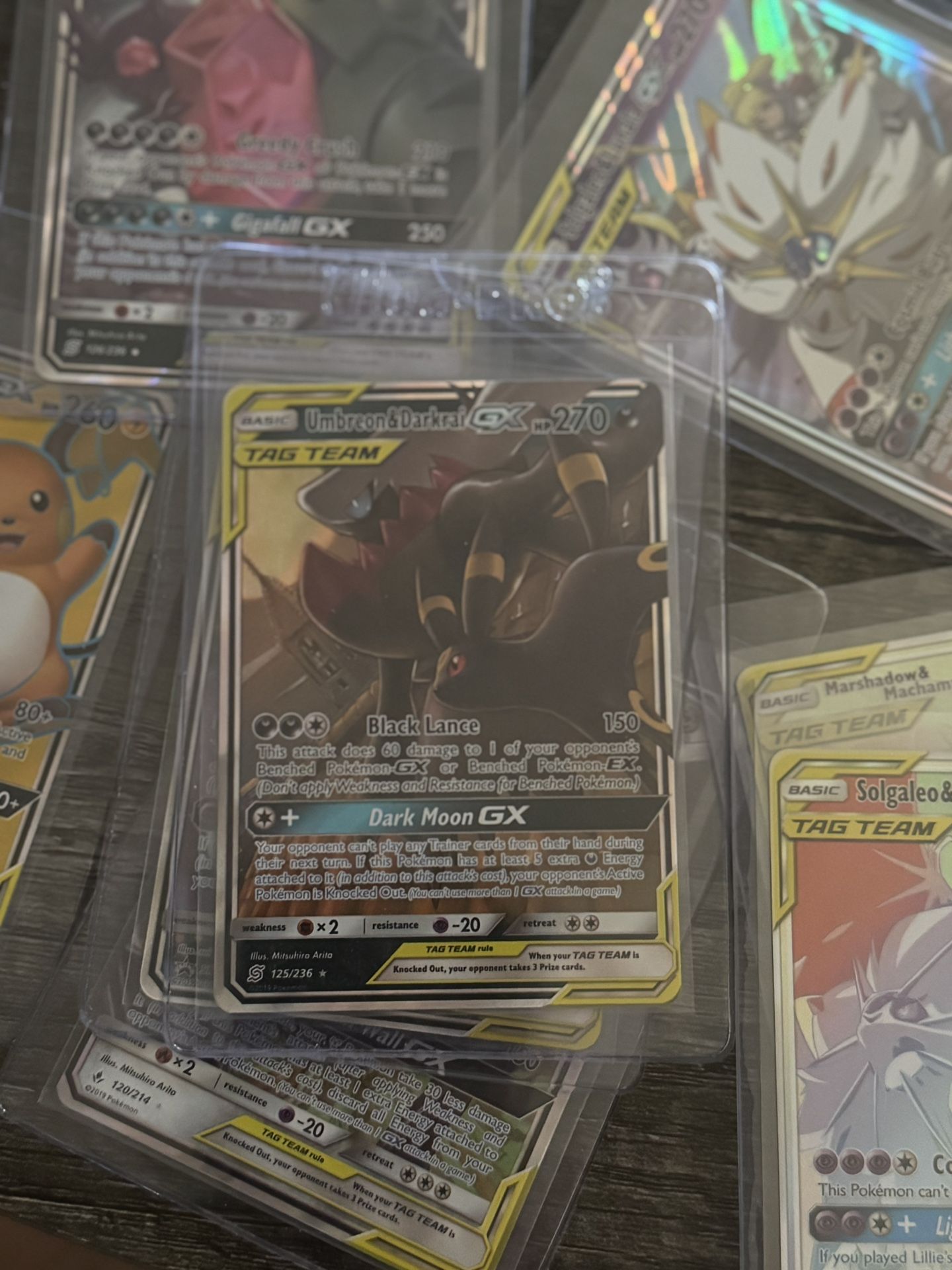 2019 Pokémon Sun and Moon Umbreon and Darkrai GX Unified Minds 125/236