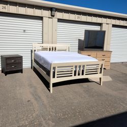 Queen 👑 Size Bed Frame Solid Wood 