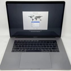 MacBook Pro 15" Touch Bar Gray 2017 2.8GHz i7 16GB 500GB SSD - Radeon Pro 555