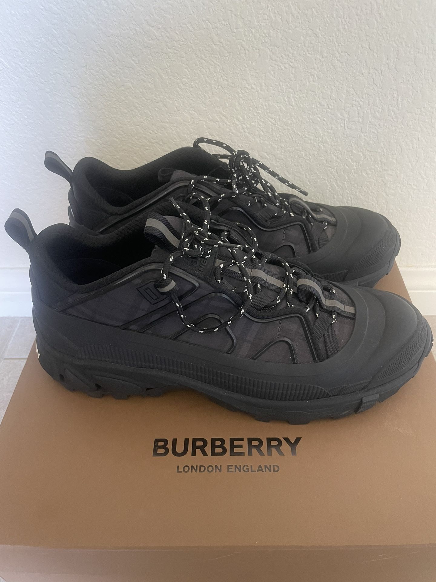 Burberry Shoes