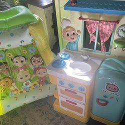 COCOMELON KITCHEN N PLAY 