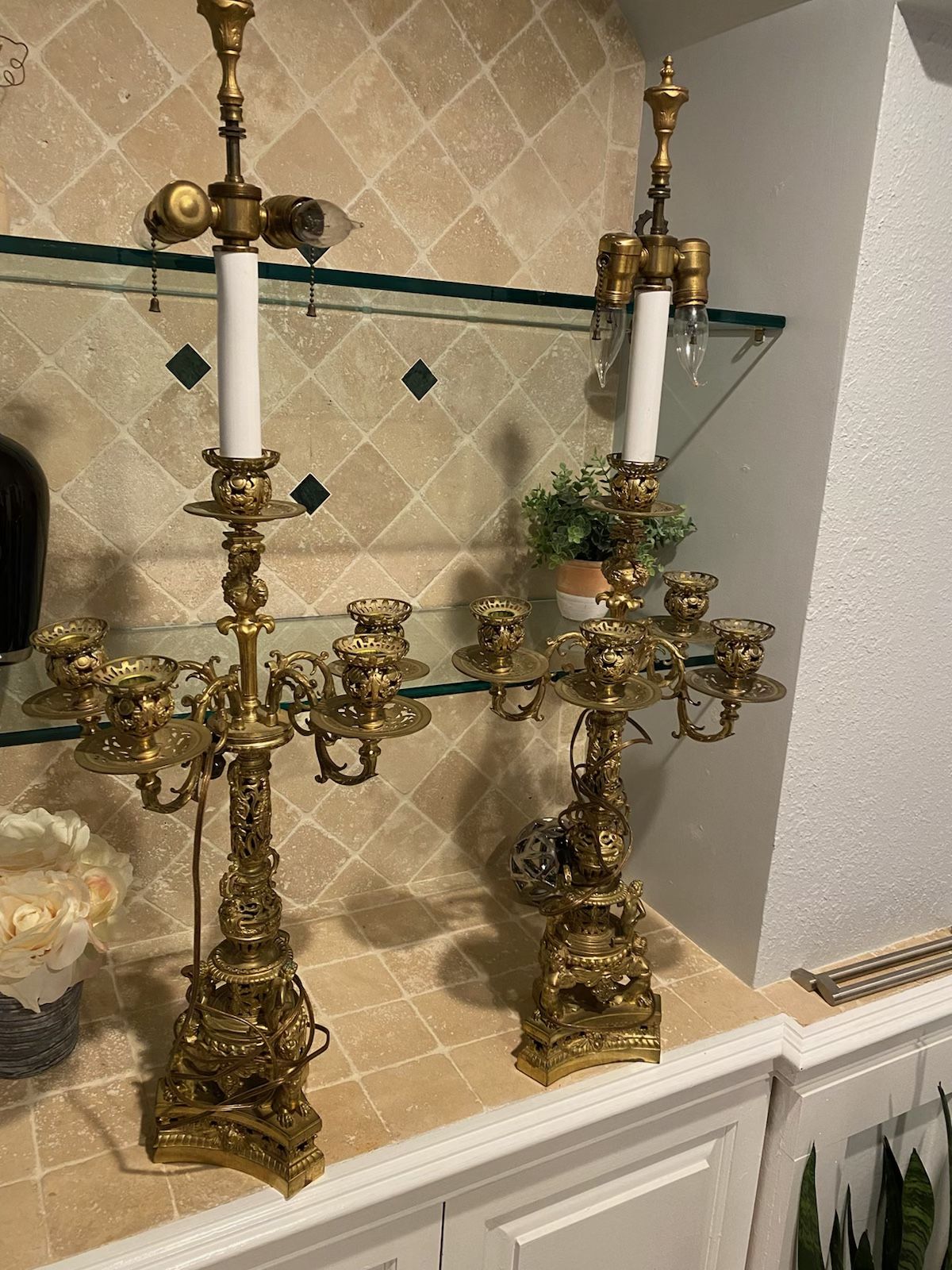 Antique Gilded Candelabra Table Lamp