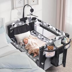 Convenient Bedside Baby Crib