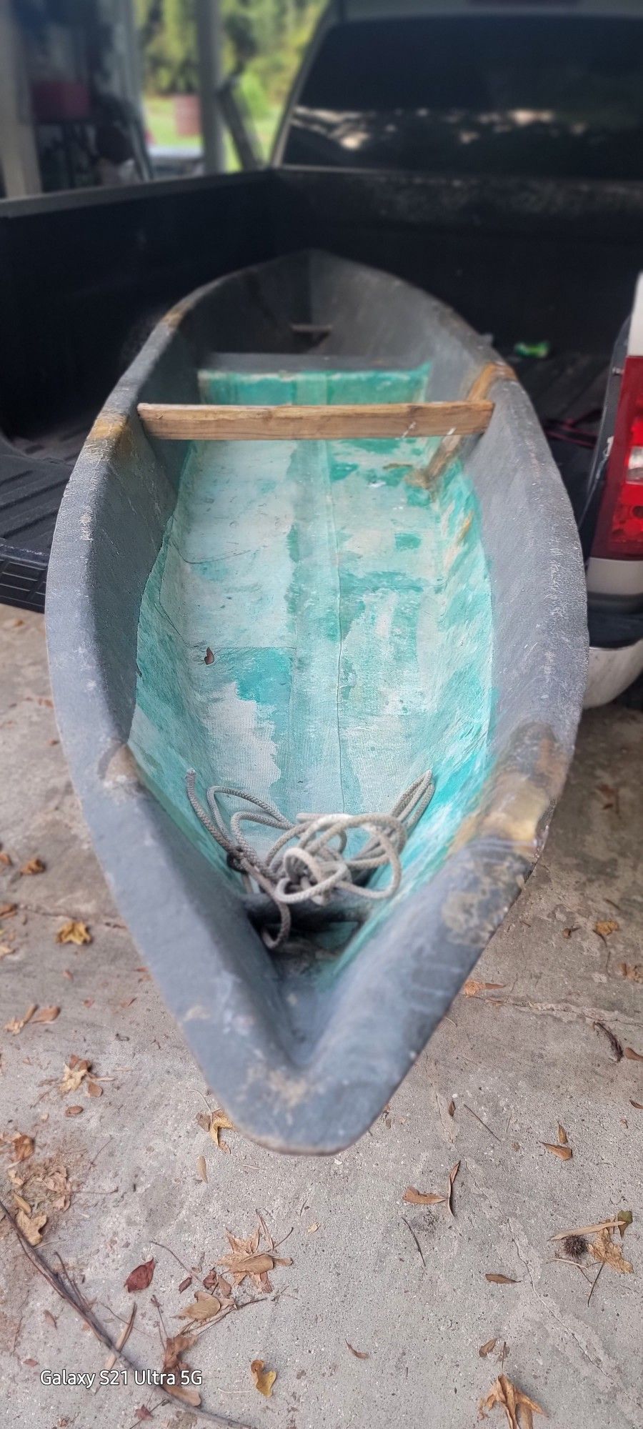 12 Ft Fiberglass Pirogue