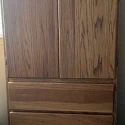 Solid Oak Chest Of Drawers