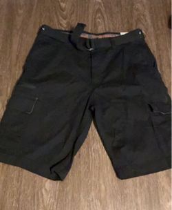 Mens black shorts size 34