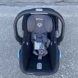 Uppababy Car Seat And 2 Bases 