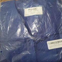 Dynamic Graduation Gown Without Cap 