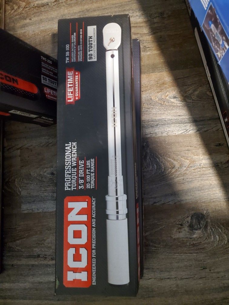 Professional Torque Wrench 3/8