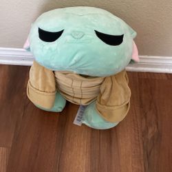 Baby Yoda Plushie