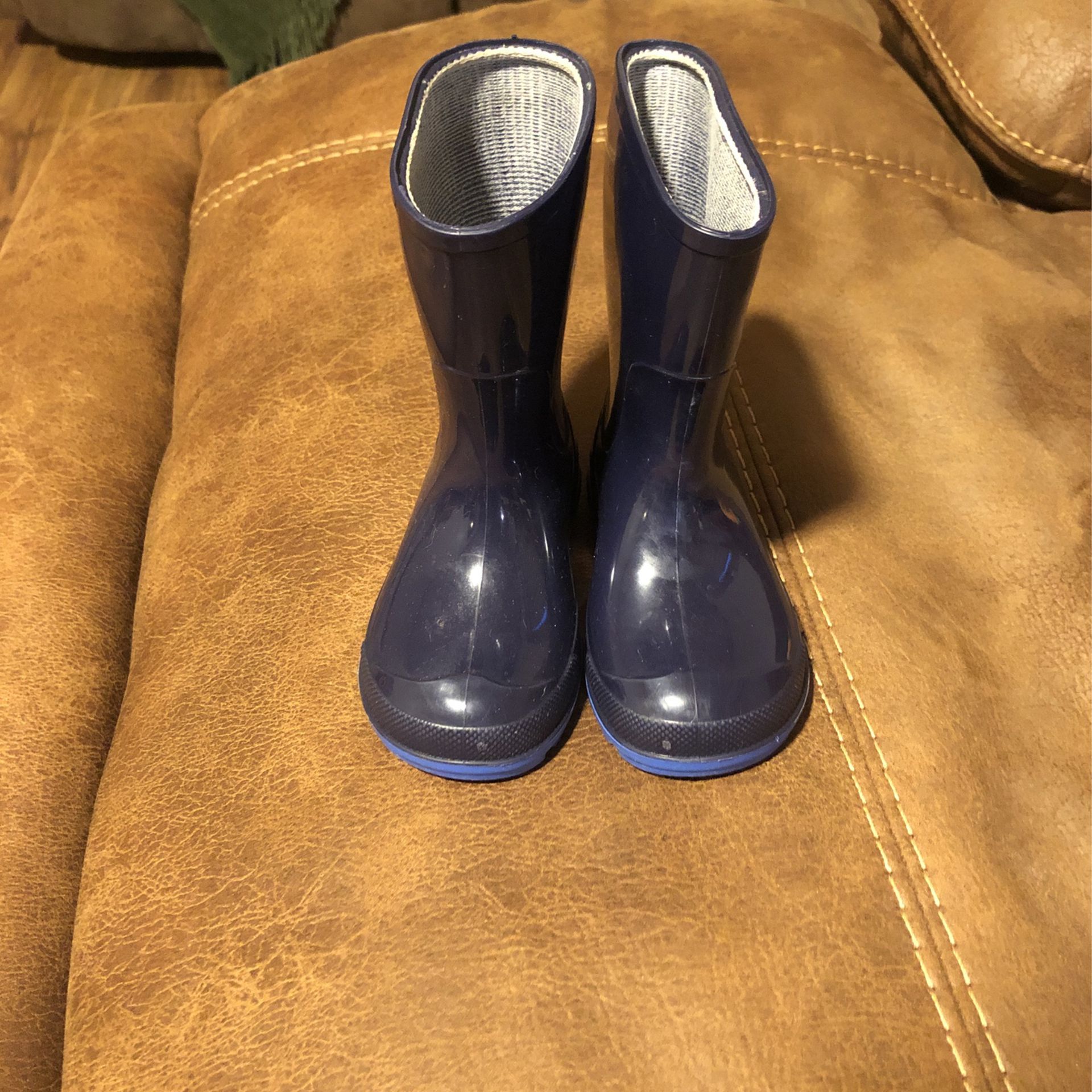 Size 5/6 Blue Rain Boots