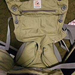 Ergobaby 360 Carrier With Infant Insert 