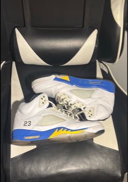 Jordans 5s size 10