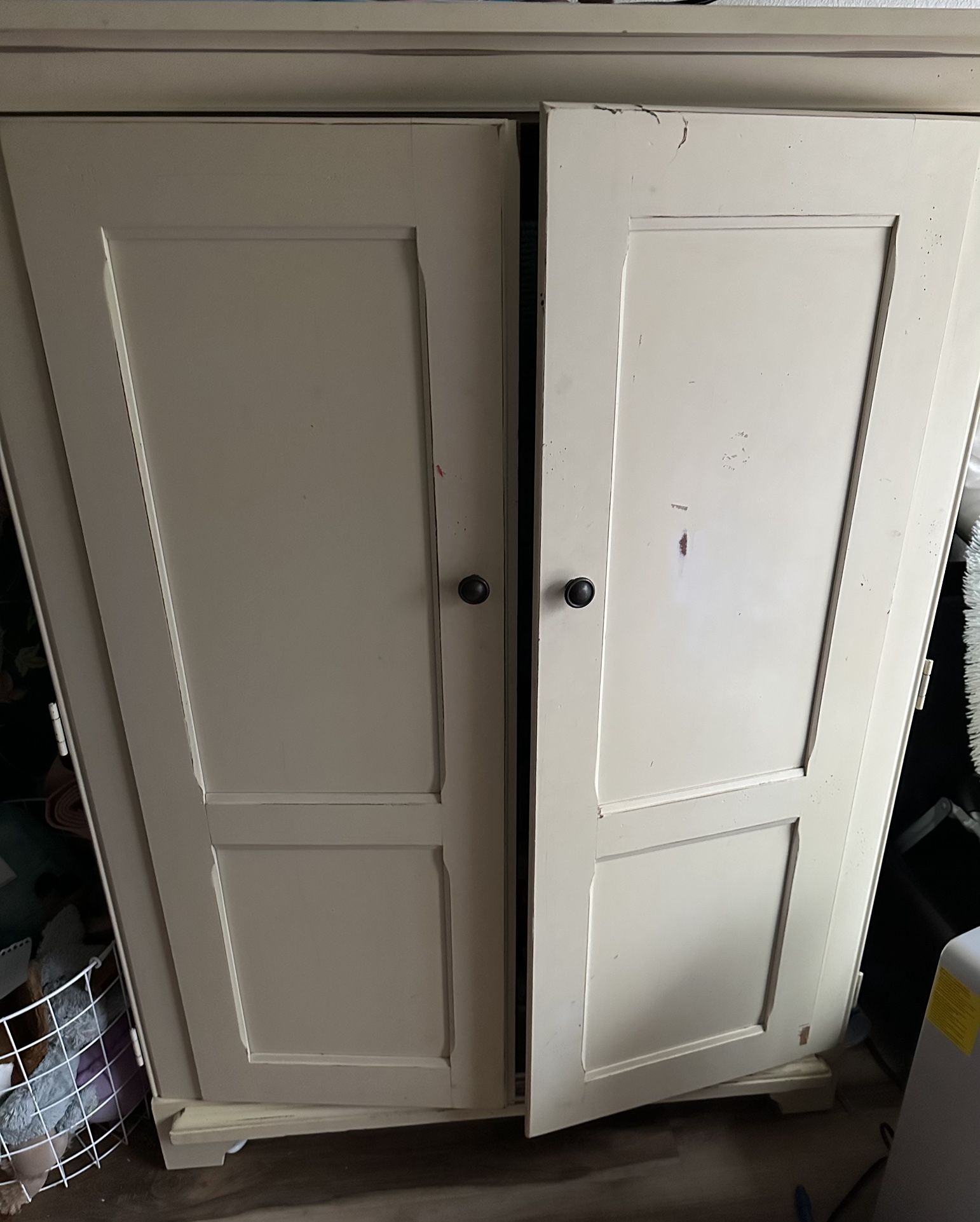 Armoire