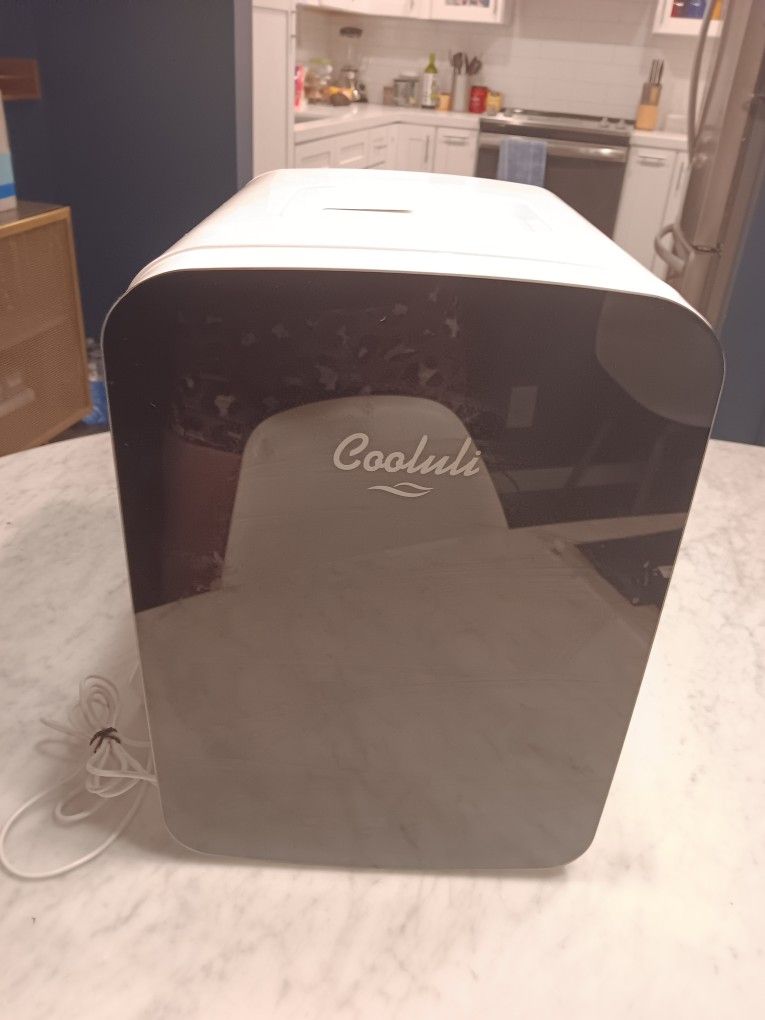 Cooluli 15 Liter Mini Cooler Fridge Travel Thermo Energy Efficent Warmer Gamer Office Bedroom Dorm Food Drink Storage