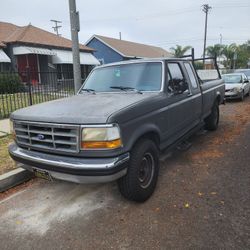 1993 Ford F-250 V8 5.8L