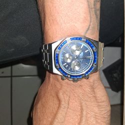A1 Sc AP BLUE Safire Dial Thing Box Automatic Biutiful Pice  
