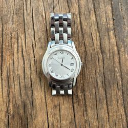 Gucci Silver Stainless Steel Mod 5500 M Wrist Watch White Dial