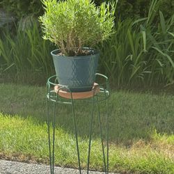 Patio Garden Pot Stand 21” Height