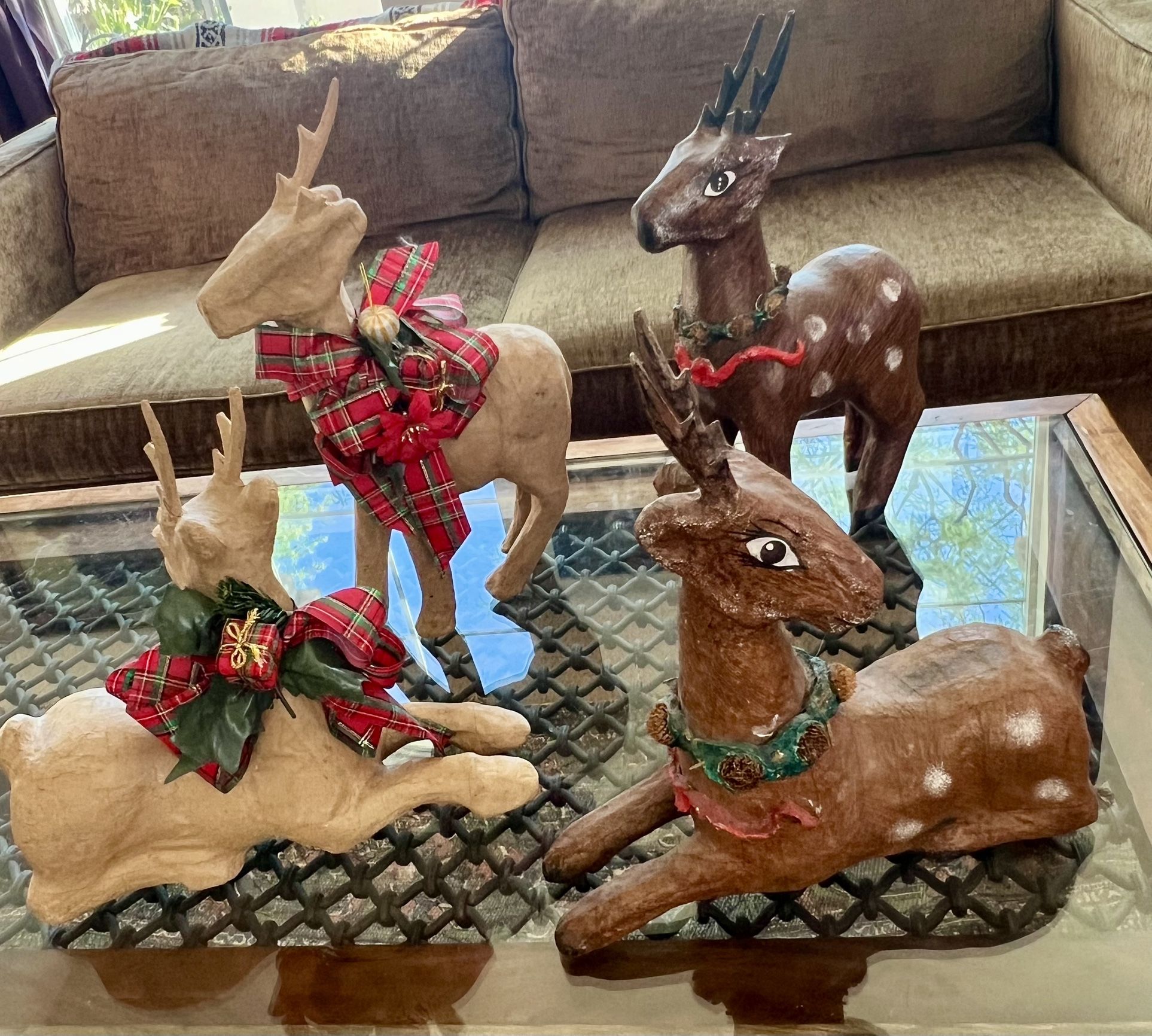 Set Of 4 Vintage Paper Mache Reindeers