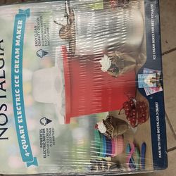 ANostalgia 4-Quart Electric Ice Cream Maker