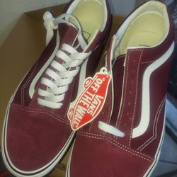 Vans Men's Size 9.0. Old Skool Port Royal/ True White