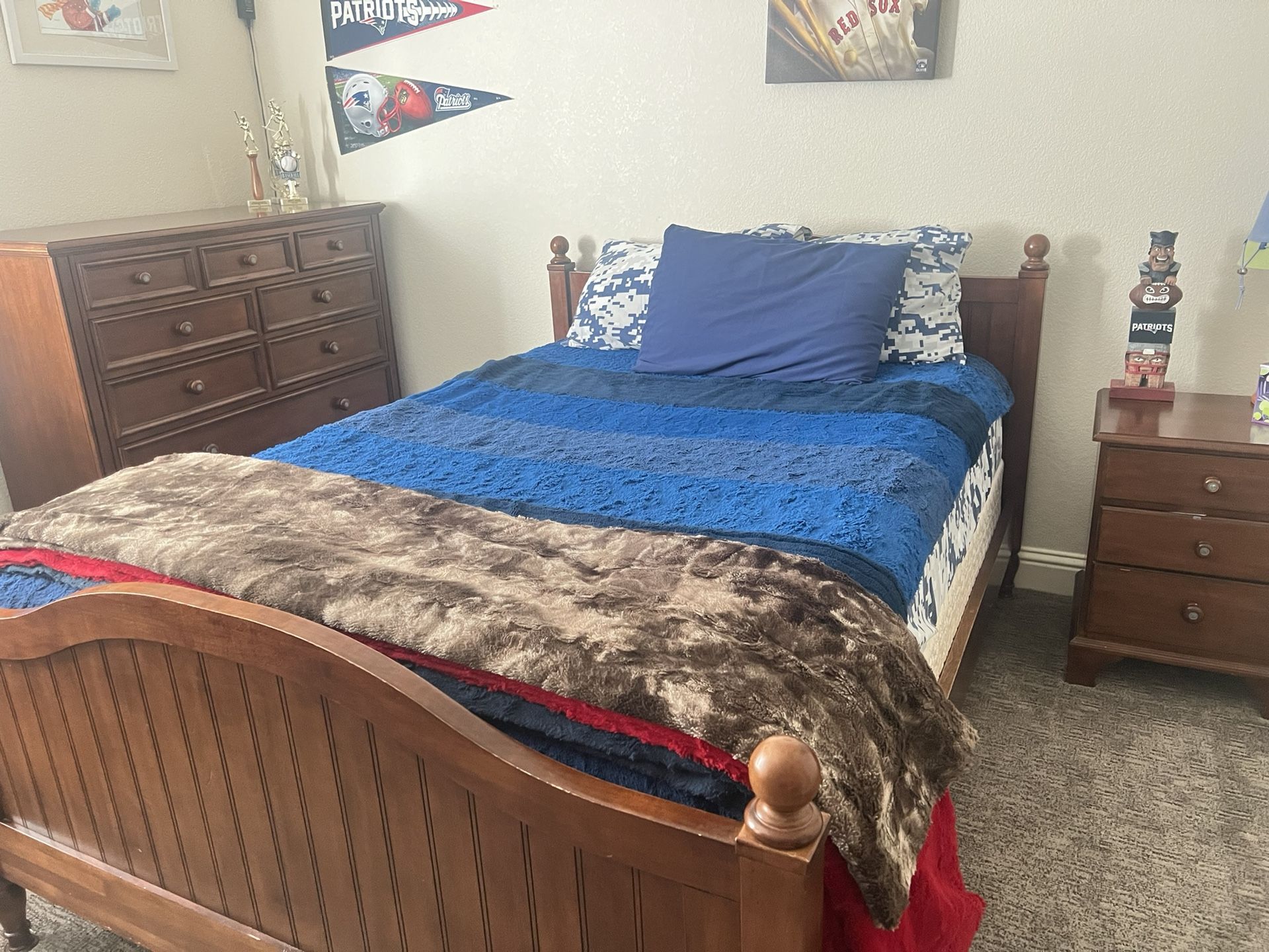 Ethan Allen Bedroom Set