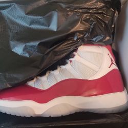 Jordan 11 Cherry Size 11