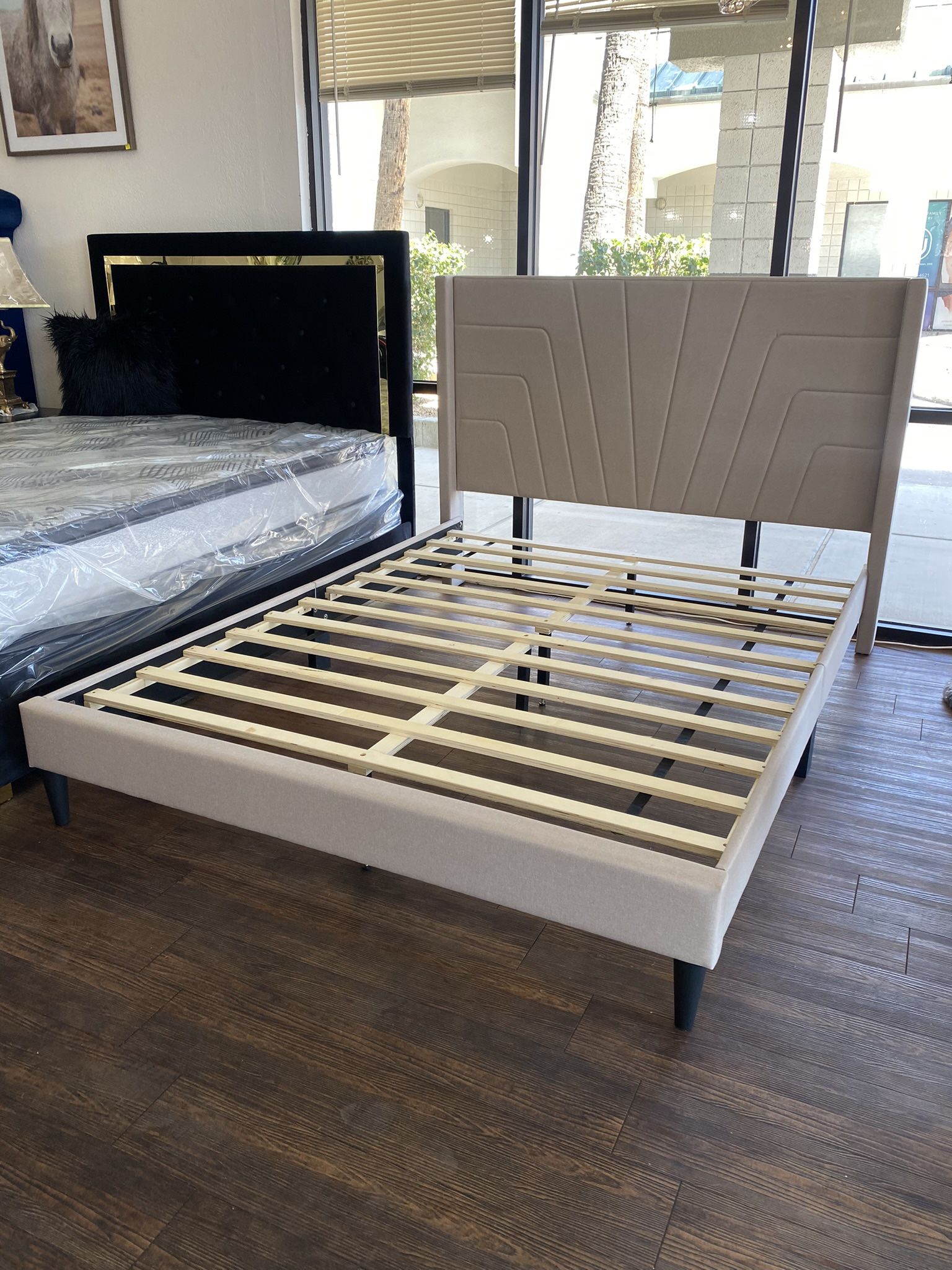 Beige Queen Size Bedframe Platform